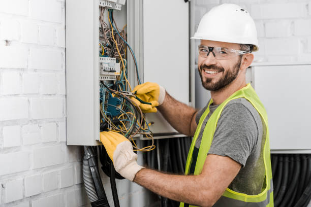 Best Licensed Electrician  in Belleair, FL